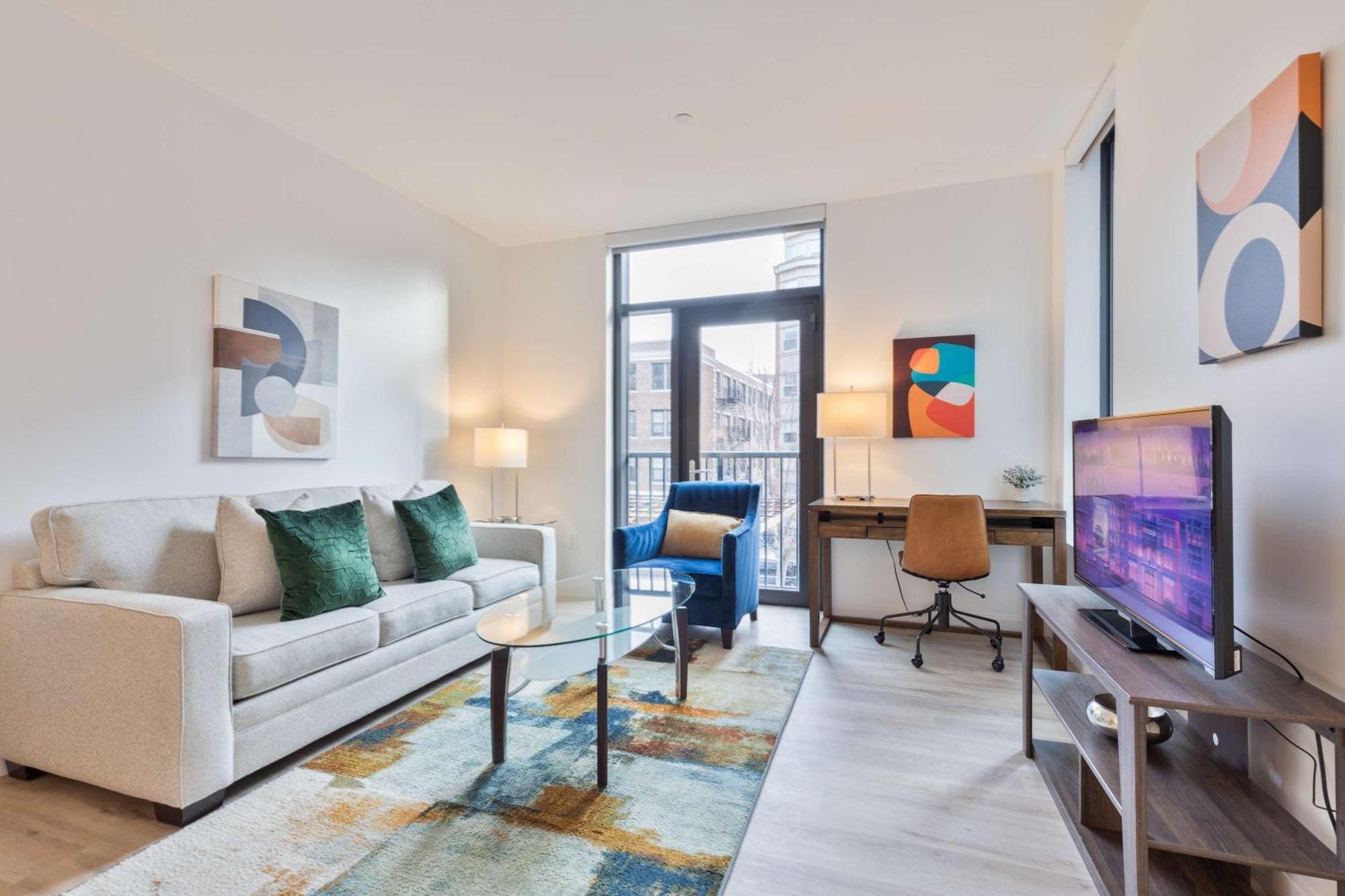 Gorgeous With Kitchen Boston